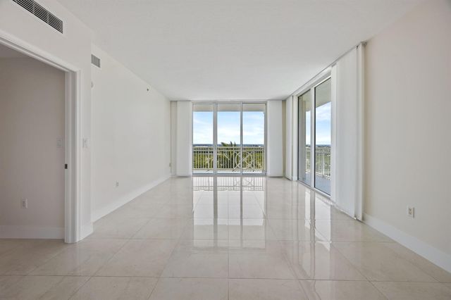 450 N Federal Highway 905, Boynton Beach, FL 33435