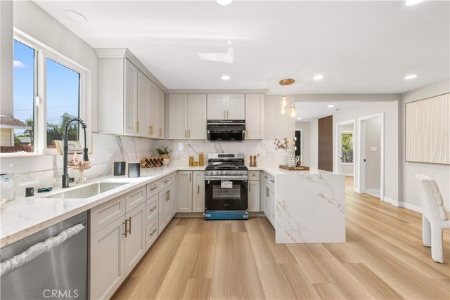 14502 California, Baldwin Park, CA 91706