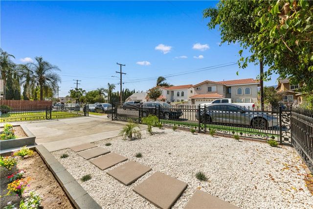 14502 California, Baldwin Park, CA 91706