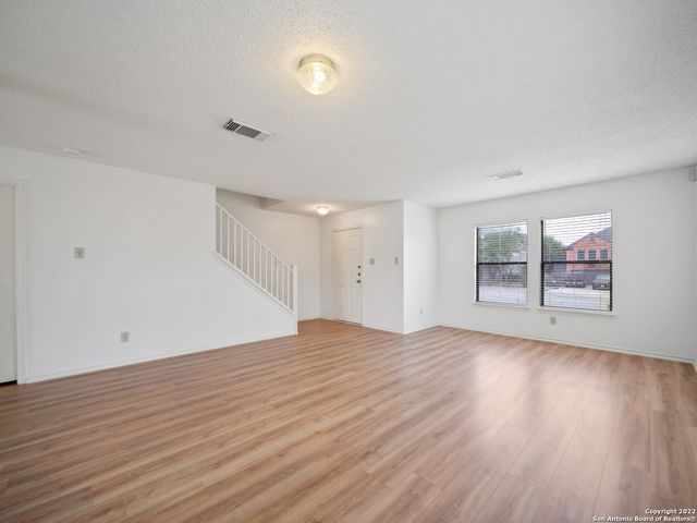 1688 Fir Cir, Schertz, TX 78154