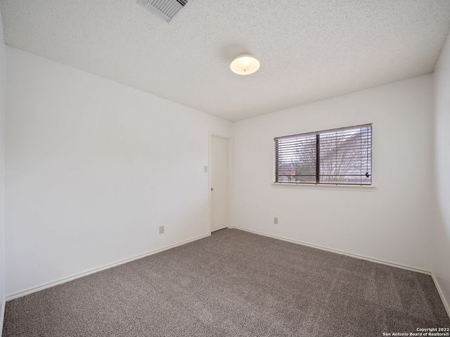1688 Fir Cir, Schertz, TX 78154
