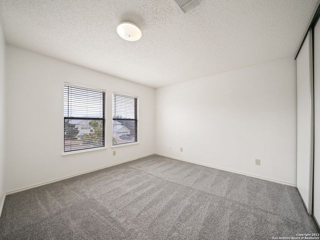 1688 Fir Cir, Schertz, TX 78154