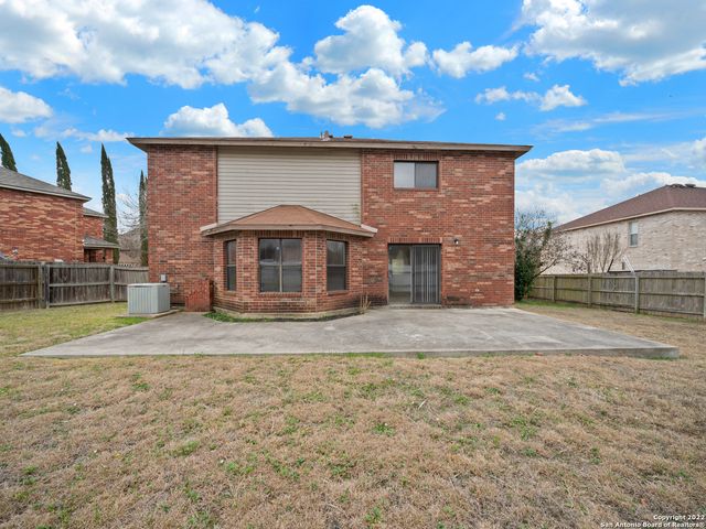 1688 Fir Cir, Schertz, TX 78154