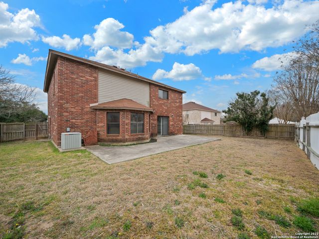 1688 Fir Cir, Schertz, TX 78154