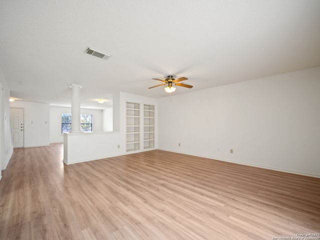 1688 Fir Cir, Schertz, TX 78154