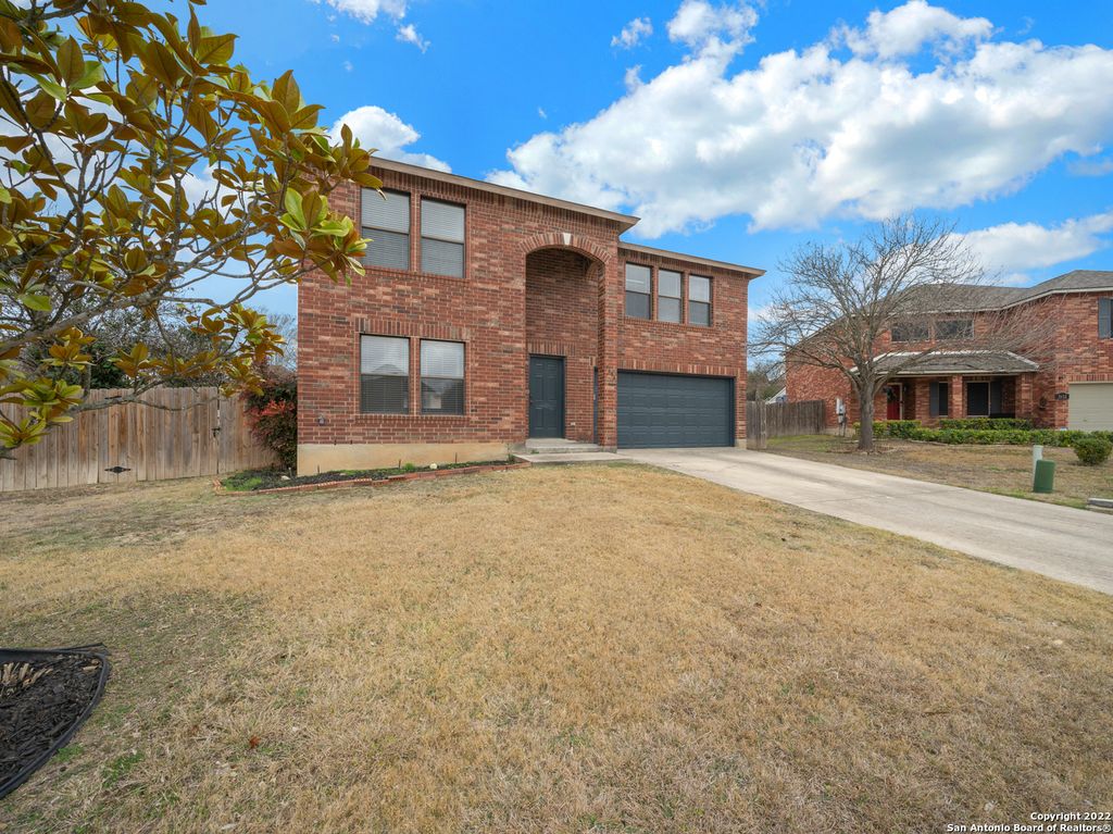 1688 Fir Cir, Schertz, TX 78154