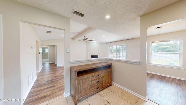 4578 BLUE STREAM Lane N, Jacksonville, FL 32224