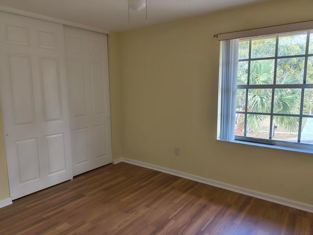 1575 Briar Oak Drive, Royal Palm Beach, FL 33411