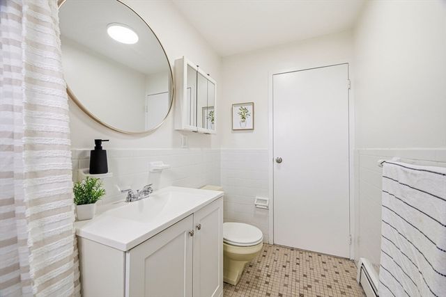 595 Revere Beach Pkwy 40, Revere, MA 02151