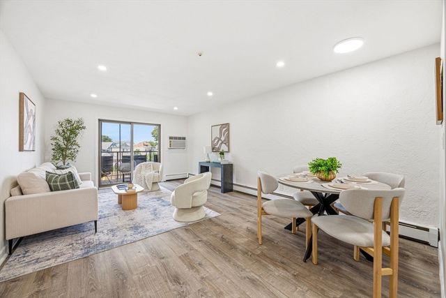 595 Revere Beach Pkwy 40, Revere, MA 02151