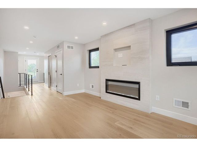 3309 W 20th Ave, Denver, CO 80211
