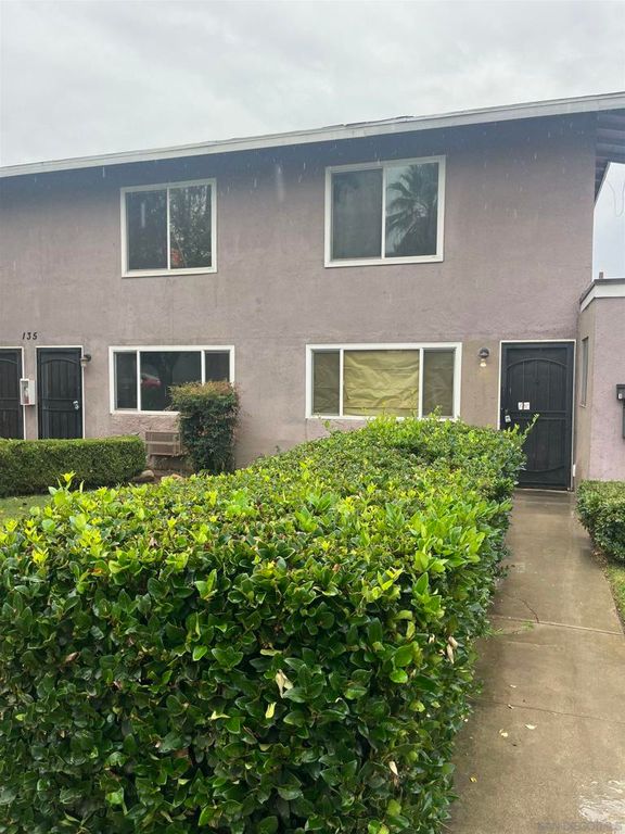 135 Cook ST 3, Redlands, CA 92374