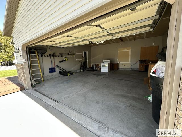 191 Pioneer Road, Rexburg, ID 83440
