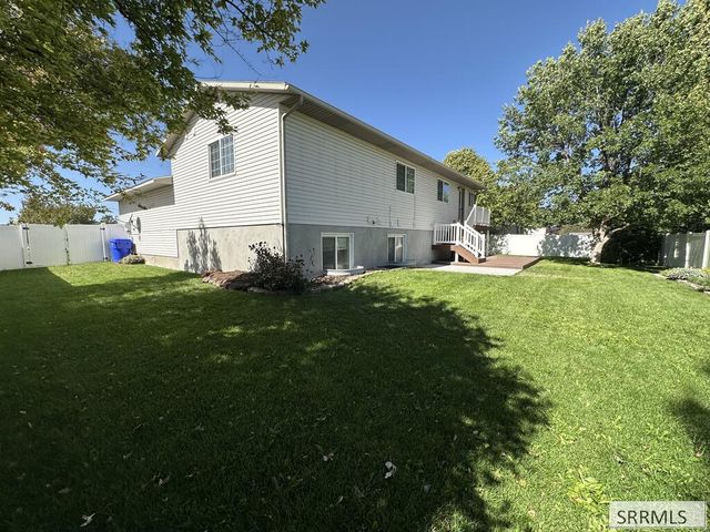 191 Pioneer Road, Rexburg, ID 83440