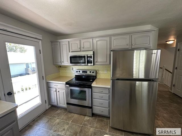 191 Pioneer Road, Rexburg, ID 83440