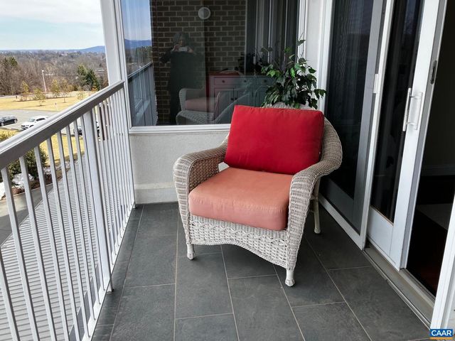 500 CRESTWOOD DR #2306, Charlottesville, VA 22903