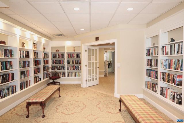 500 CRESTWOOD DR #2306, Charlottesville, VA 22903