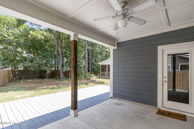 829 Blue Bird Drive, Vass, NC 28394