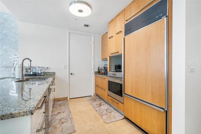 16001 Collins Ave 3002, Sunny Isles Beach, FL 33160