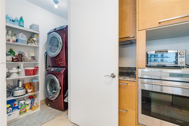 16001 Collins Ave 3002, Sunny Isles Beach, FL 33160