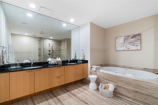 16001 Collins Ave 3002, Sunny Isles Beach, FL 33160