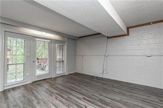 192 Hummingbird Lane, Eureka Springs, AR 72632