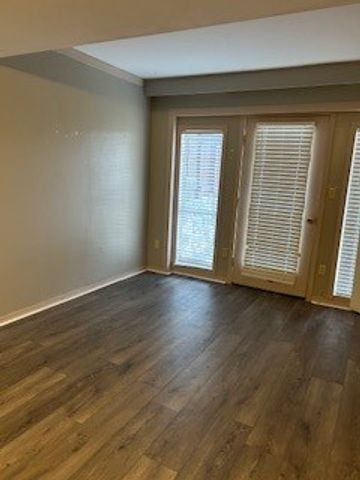 192 Hummingbird Lane, Eureka Springs, AR 72632