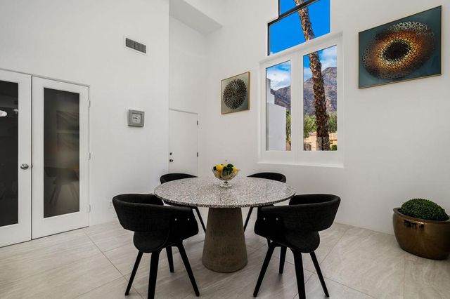 49040 Calle Flora, La Quinta, CA 92253