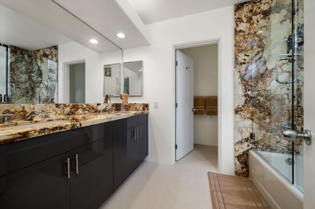 49040 Calle Flora, La Quinta, CA 92253