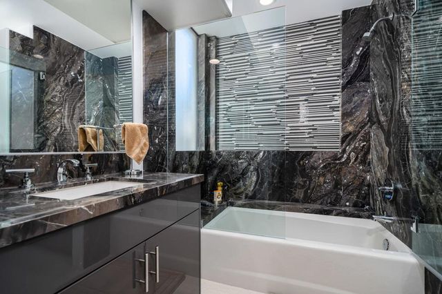 49040 Calle Flora, La Quinta, CA 92253