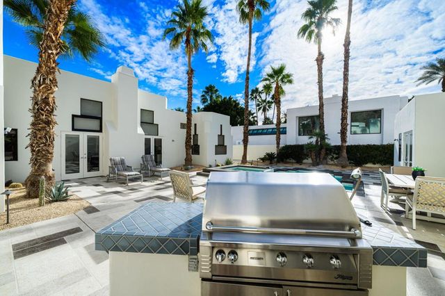 49040 Calle Flora, La Quinta, CA 92253