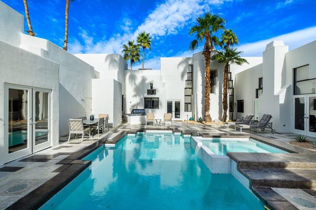 49040 Calle Flora, La Quinta, CA 92253