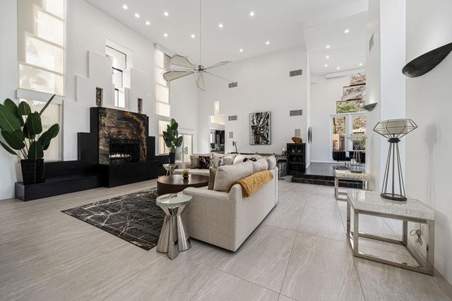 49040 Calle Flora, La Quinta, CA 92253