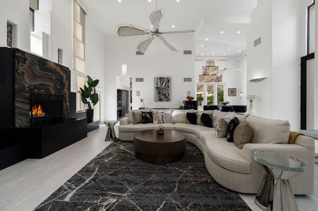 49040 Calle Flora, La Quinta, CA 92253