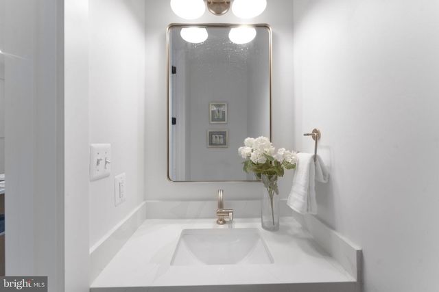 602 U ST NW, Washington, DC 20001