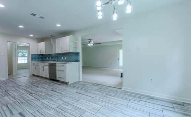 1110 Arbor Cove, Benton, AR 72015