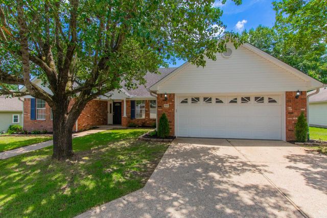 1110 Arbor Cove, Benton, AR 72015