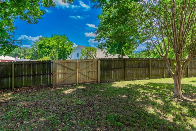 1110 Arbor Cove, Benton, AR 72015