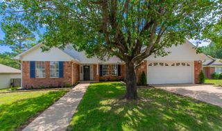 1110 Arbor Cove, Benton, AR 72015