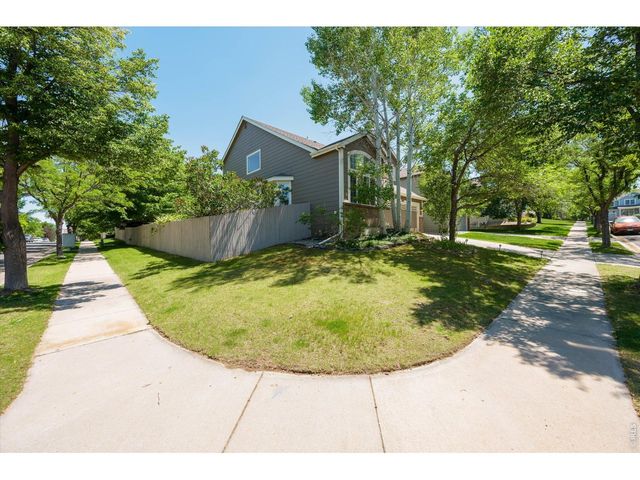 6814 Montserrat Dr, Fort Collins, CO 80525