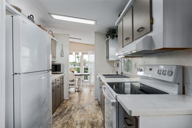 3310 EILEEN DRIVE, Ellenton, FL 34222