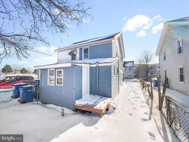 302 W POWELL ST, Millville, NJ 08332