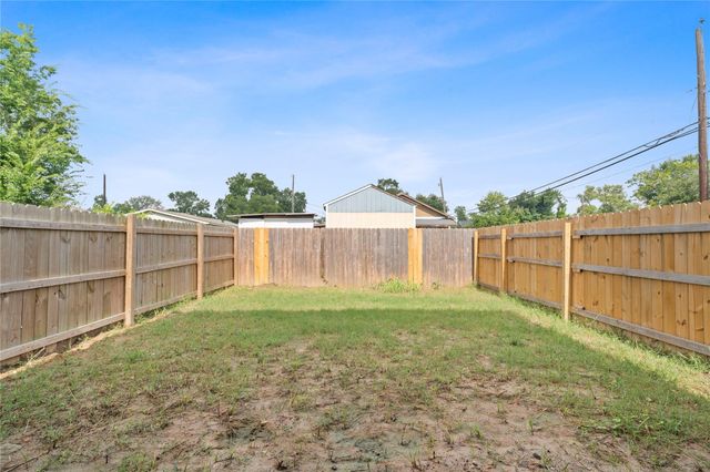 8025 Virgil Street, Houston, TX 77088