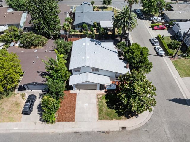 2724 Hyannis Way, Sacramento, CA 95827