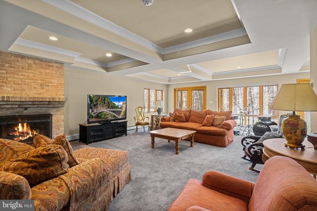 107 WALNUT RIDGE RD, Wilmington, DE 19807