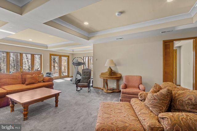 107 WALNUT RIDGE RD, Wilmington, DE 19807