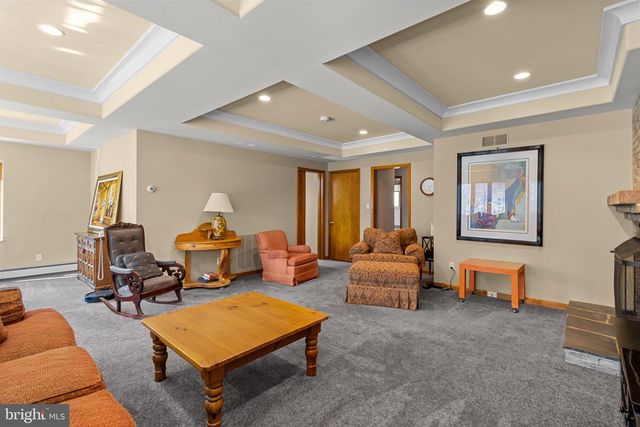 107 WALNUT RIDGE RD, Wilmington, DE 19807