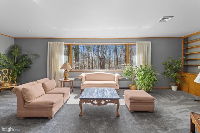 107 WALNUT RIDGE RD, Wilmington, DE 19807