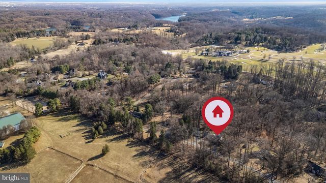 107 WALNUT RIDGE RD, Wilmington, DE 19807