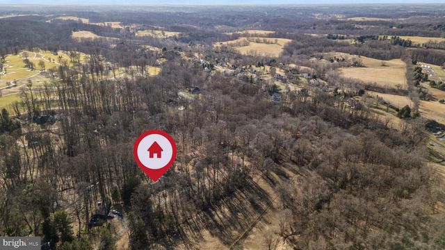 107 WALNUT RIDGE RD, Wilmington, DE 19807